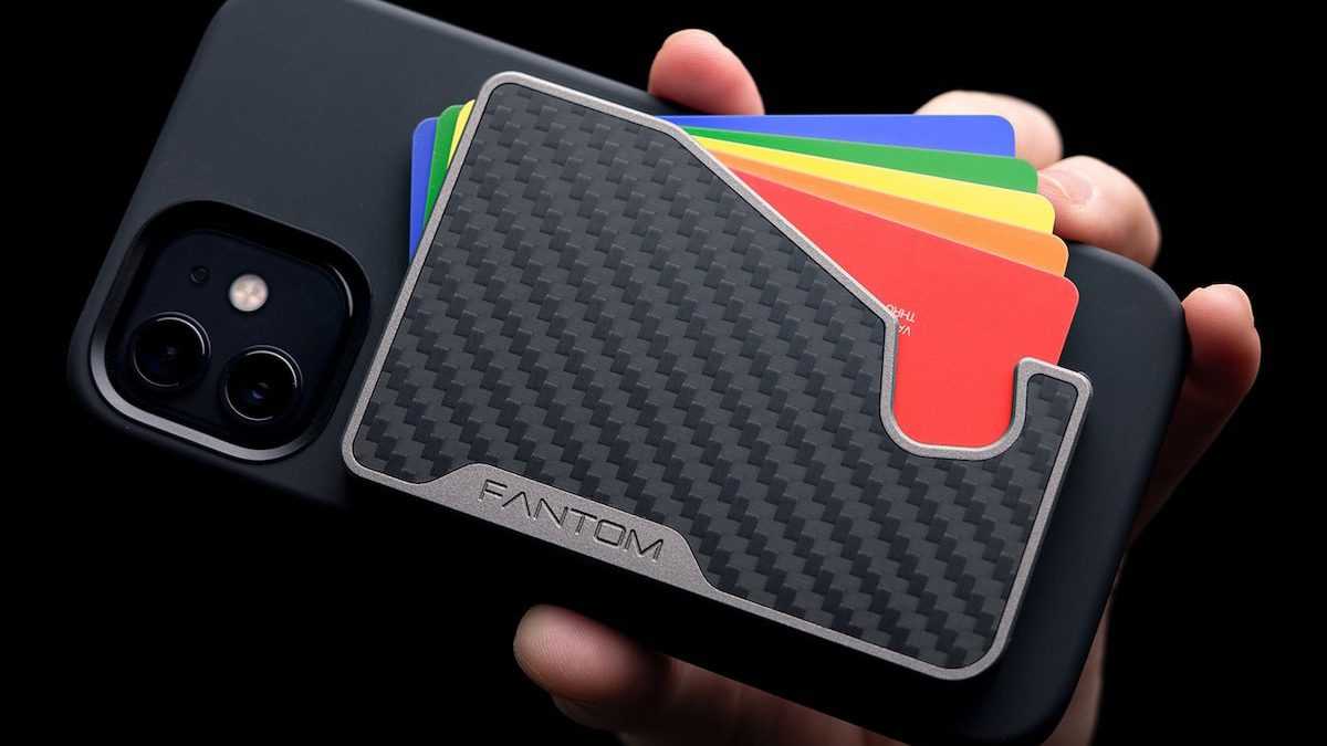 MagSafe Wallet Cards Will MagSafe Case Ruin Credit Cards?