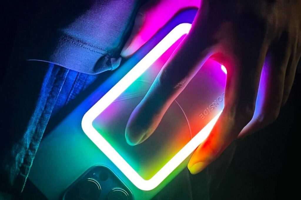 MagLight MagSafe Camera Light