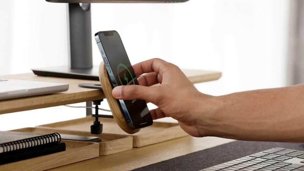 MagSafe Desk Shelf Mount